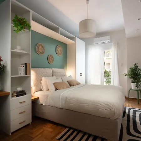 Adela's 1 Bedroom & Living *