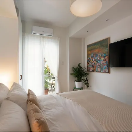 Adela's 1 Bedroom & Living Αθήνα