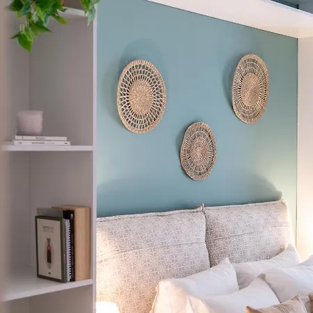 Adela's 1 Bedroom & Living * Αθήνα